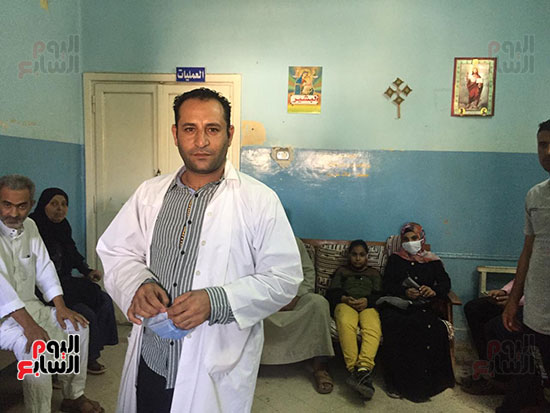 الدكتور عصام فريد طبيب الغلابة بالإسماعيلية (5)