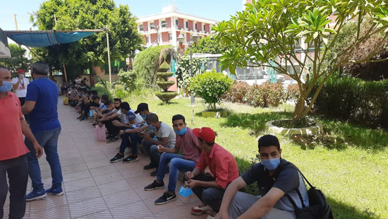 جامعات مصر تستقبل طلاب الثانوية العامة لتسجيل الرغبات (3)