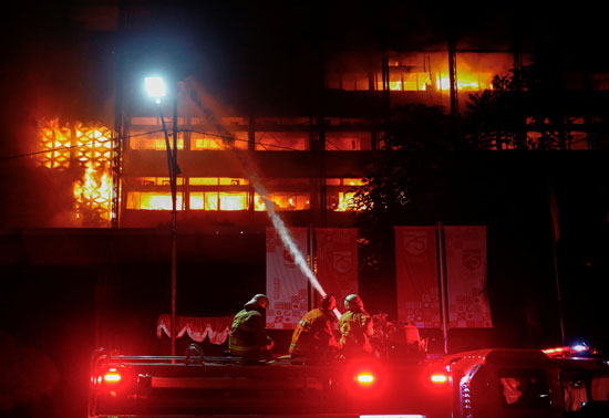 حريق بمكتب النائب العام الاندونيسي