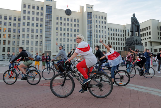 2020-08-22T165236Z_1468855530_RC24JI96HTN4_RTRMADP_3_BELARUS-ELECTION-PROTESTS