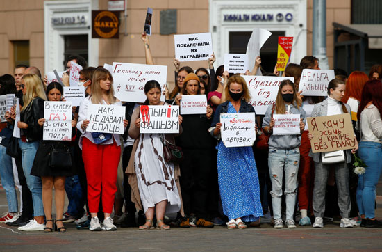 2020-08-22T132210Z_1704315095_RC21JI9YQNFE_RTRMADP_3_BELARUS-ELECTION-PROTESTS