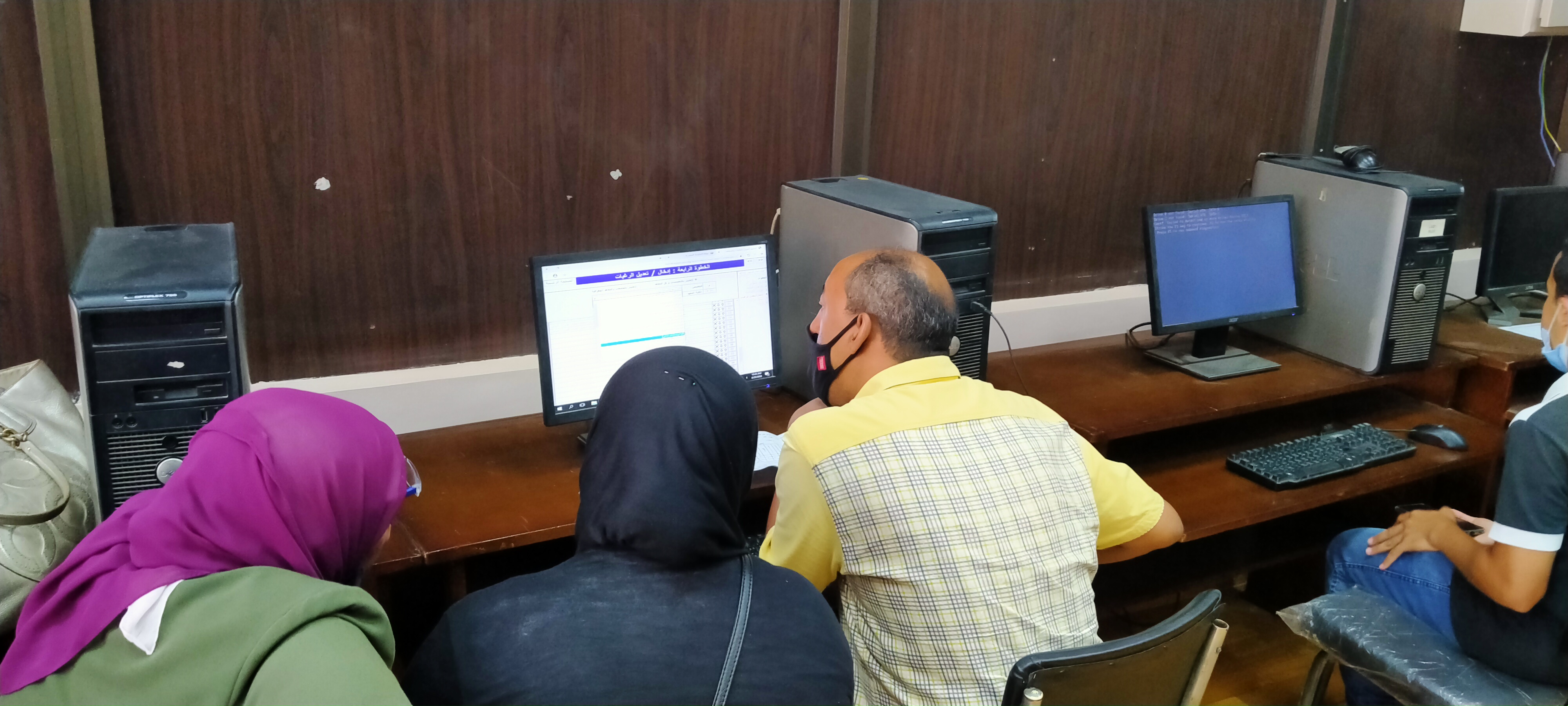 معامل هندسة القاهرة تستقبل  طلاب المرحلة الأولى لتسجيل الرغبات  (3)