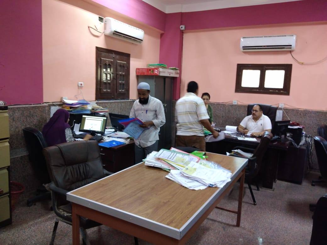 إقبال أهالى أسوان على التصالح بمخالفات البناء (1)