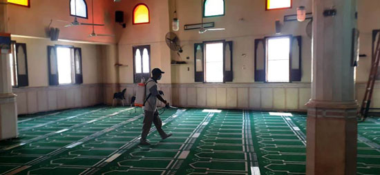 تعقيم المساجد (4)