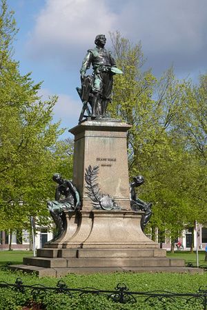 300px-Frans-hals-standbeeld-florapark