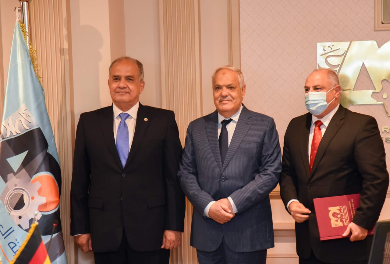 العربية للتصنيع (2)