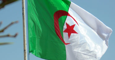 العلم الجزائرى