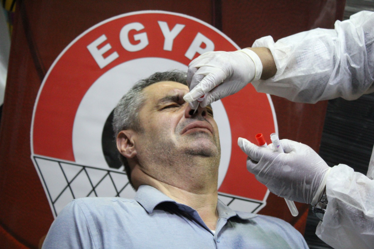 رئيس لجنة الحكام رئيس لجنة الحكام