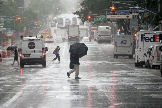 جانب من أجواء العاصفة