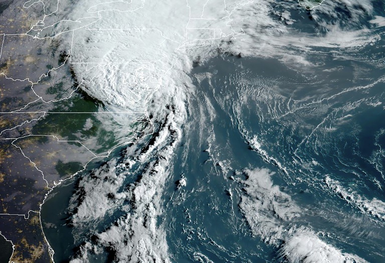 الإعصار الإعصار