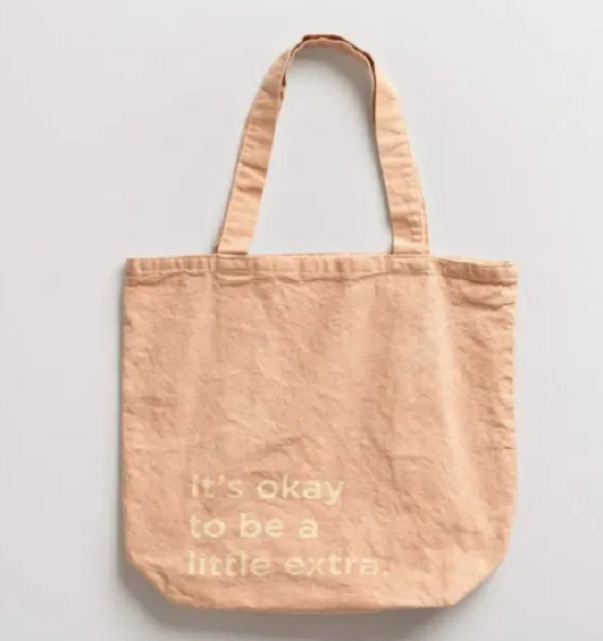 حقيبة مصبوغة