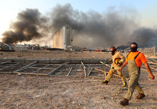 رجال الحماية المدنية