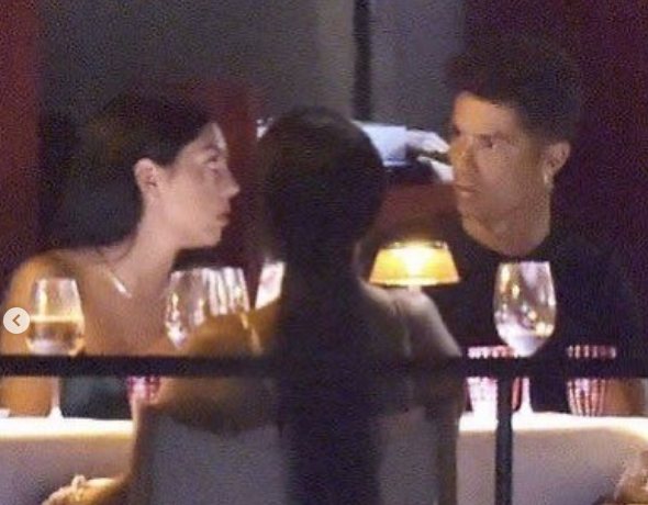 الدهشة تكسو ملامح وجه رونالدو