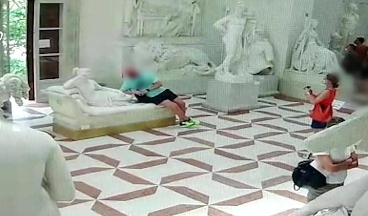 تمثال ايطالى تمثال ايطالى