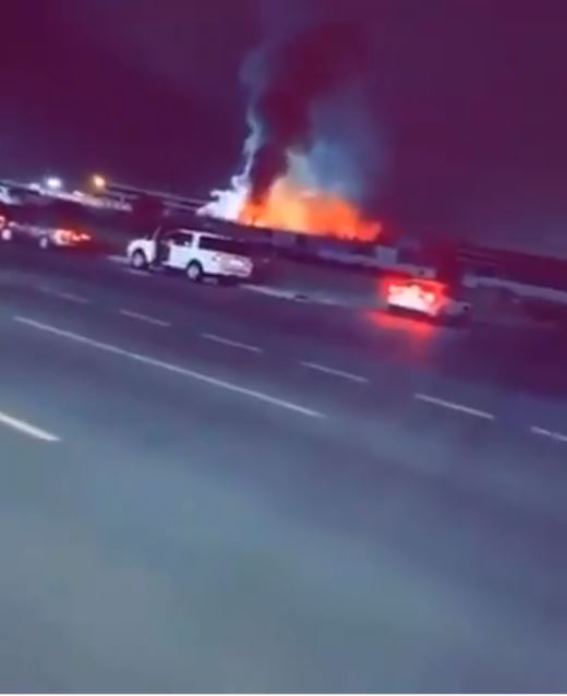 اندلاع حريق في ساحة قطار الحرمين بالسعودية (3)