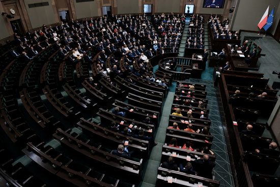 البرلمان البولندى يشهد حلف اليمين الدستورية