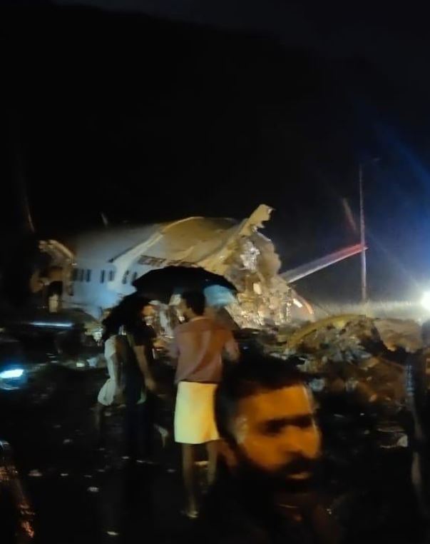 تحطم طائرة في الهند (4)