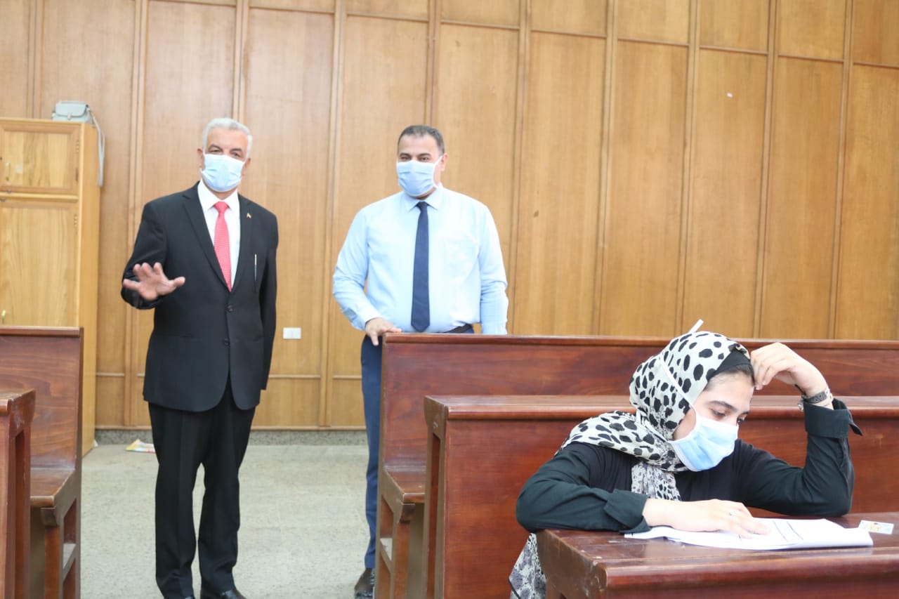 اختبارات القبول بكلية الإعلام (2)