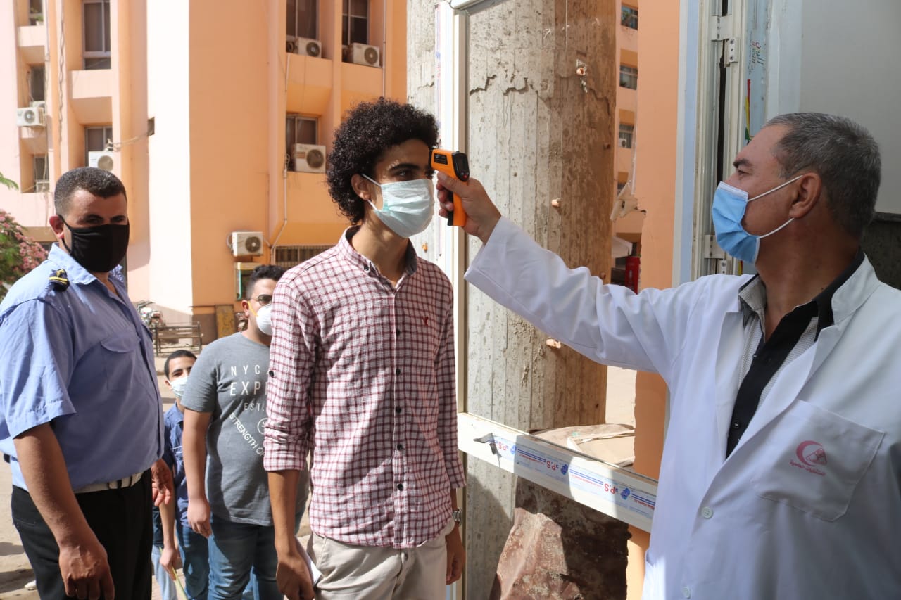 اختبارات القبول بكلية الإعلام (3)