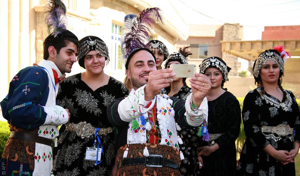 الأشوريون الأشوريون