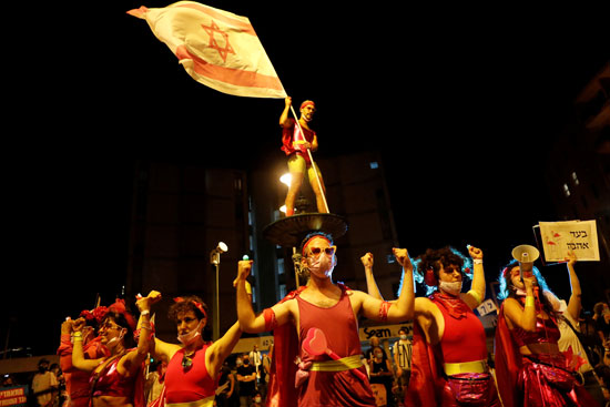 فعاليات منددة بفساد نتنياهو فعاليات منددة بفساد نتنياهو