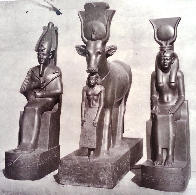 تحف مصرية قديمة