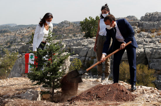 2020-09-01T071729Z_1739914028_RC2JPI9Z6YB3_RTRMADP_3_LEBANON-CRISIS-FRANCE 2020-09-01T071729Z_1739914028_RC2JPI9Z6YB3_RTRMADP_3_LEBANON-CRISIS-FRANCE