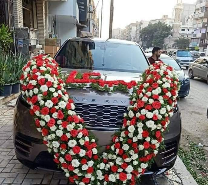 مغني المهرجانات حمو بيكا يفاجئ عروسه بسيارة جديدة ليلة زفافهما