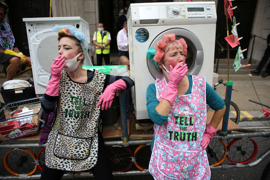 مظاهرات نشطاء المناخ فى بريطانيا