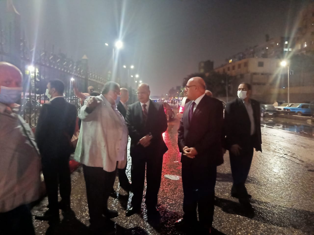 محافظ القاهرة يتابع أعمال فتح الطريق (1)
