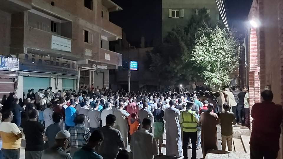 جنازة الشهيد مصطفى عبد الجليل بمنية شبين القناطر 4 جنازة الشهيد مصطفى عبد الجليل بمنية شبين القناطر 4