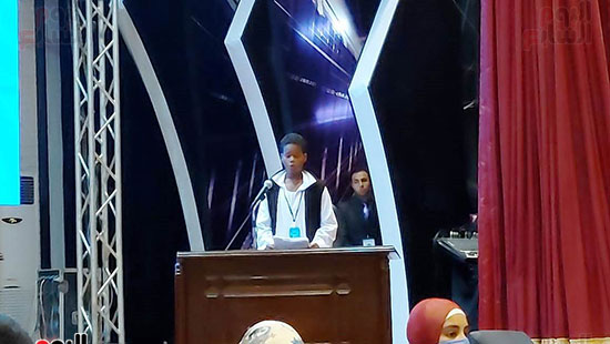 وزير الشباب يشهد الجلسة الأولى لبرلمان الطلائع بالإسكندرية (1)