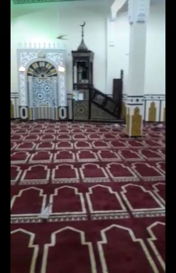 اللمسات النهائية والفرش للمساجد الـ3 الجديدة قبل إفتتاحها رسمياً بالأقصر (3)