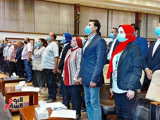 وزير الشباب يشهد الجلسة الأولى لبرلمان الطلائع بالإسكندرية (13)