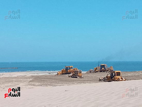 الرمال السوداء مشروع قومى على أرض كفر الشيخ (9)