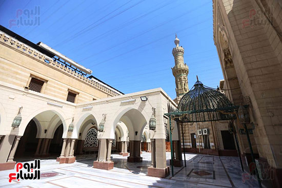 أول صلاة جنازة فى المساجد بعد غياب 6 أشهر (18)