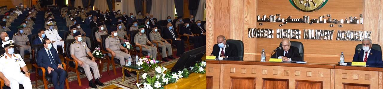 وزير الدفاع يشهد مناقشة البحث الرئيسى لأكاديمية ناصر العسكرية العليا (2)