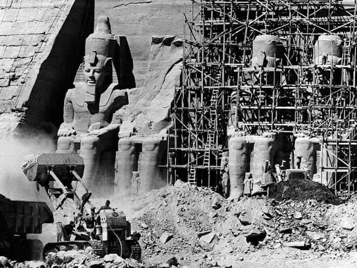 نقل معبد أبوسمبل لإنقاذه من الغرق (3)