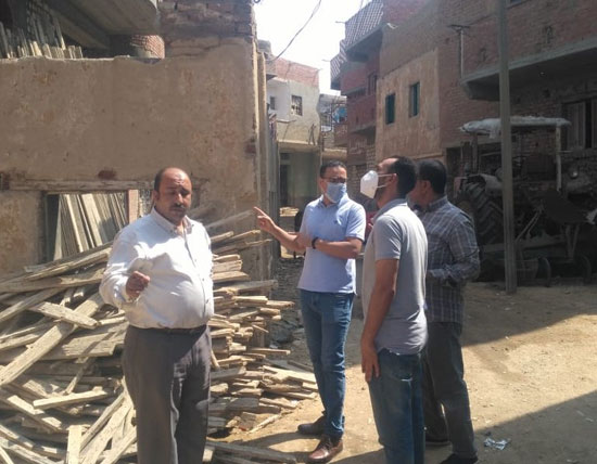 لجنة المشروعات ببنى سويف تزور قرى الواسطى (1)