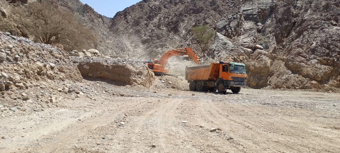 جهود الدولة لحماية جنوب سيناء من أخطار السيول  (18)