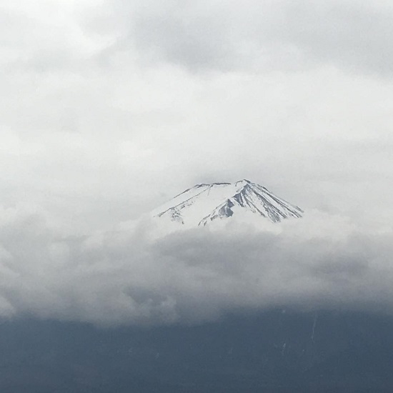 جبل فوجي (اليابان) في الواقع