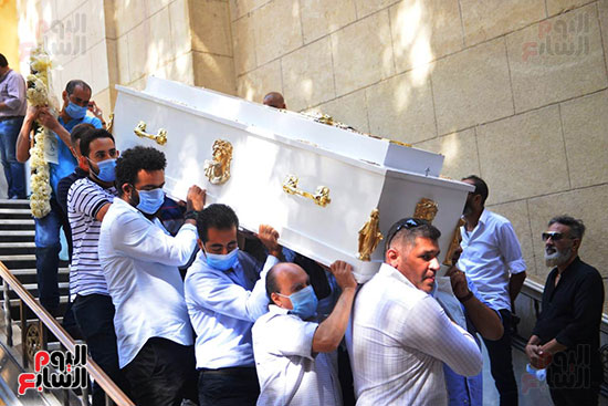 تشييع جثمان المنتصر بالله من كنيسة ابو سيفين بالمهندسين (3)