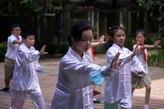 طالبات يمارسن رياضة الدفاع عن النفس تشاي هاي