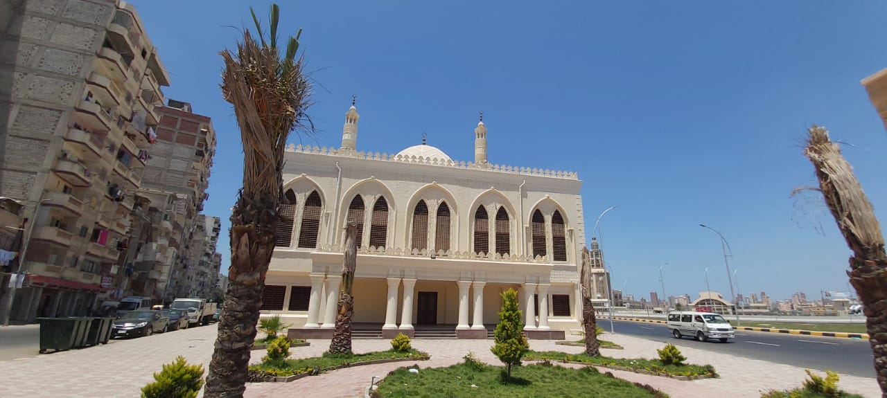 المساجد التى تفتح أبوابها اليوم للمواطنين على طريق المحمودية (2)