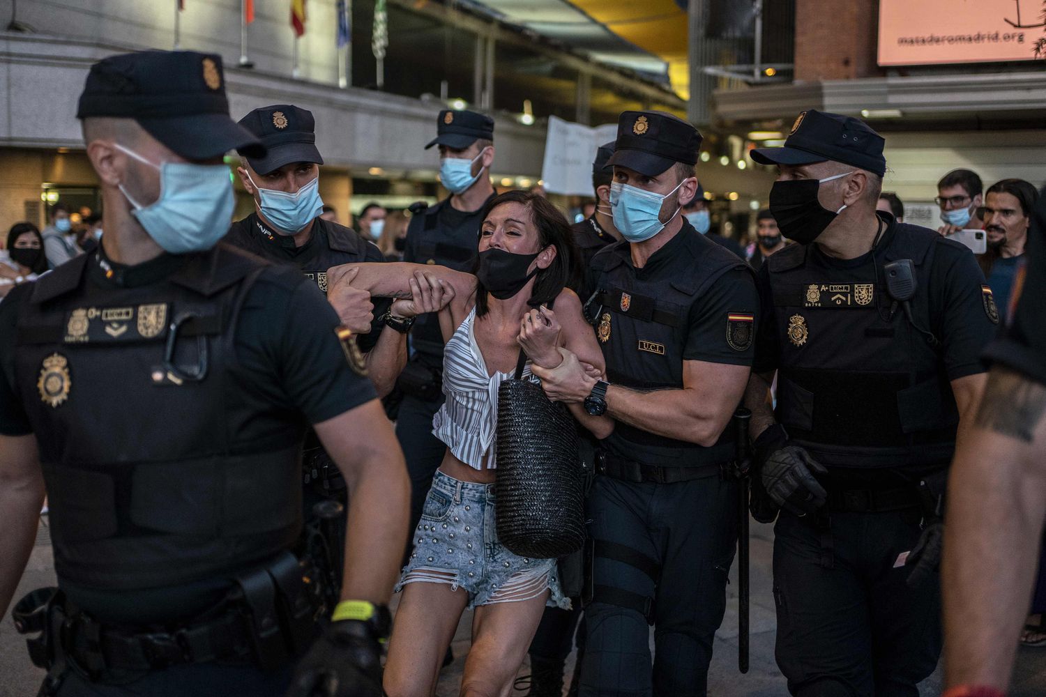 اسبانيا والاحتجاجات