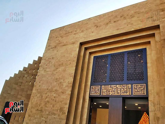 مسجد-ال-بوستيت-ايقونة-معمارية-جديدة-(19)