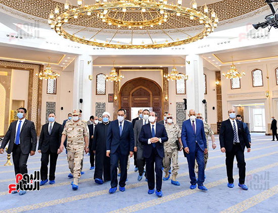 الرئيس السيسى يفتتح مسجد الشهيد فريق أول عبد المنعم رياض بالإسكندرية