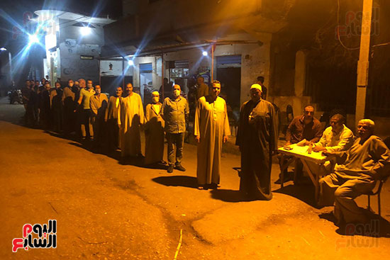 تزايد إقبال الناخبين قبل إغلاق لجان الشيوخ فى يومها الأول بأسوان وكفر الشيخ (5)