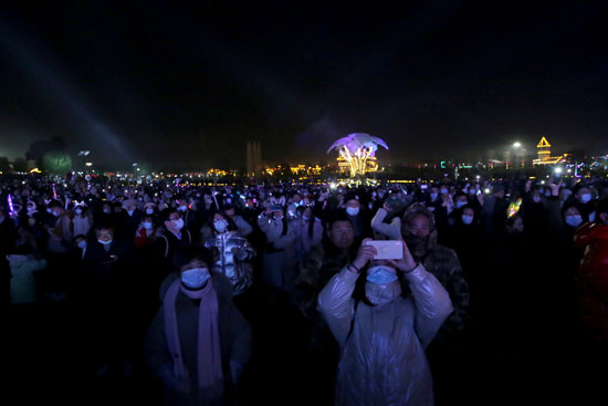 احتفالات العام الجديدة في ووهان الصينية