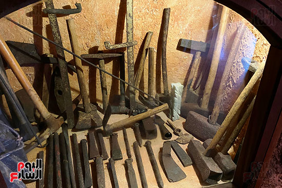 الأدوات المستخدمة فى بناء قلعة موسى